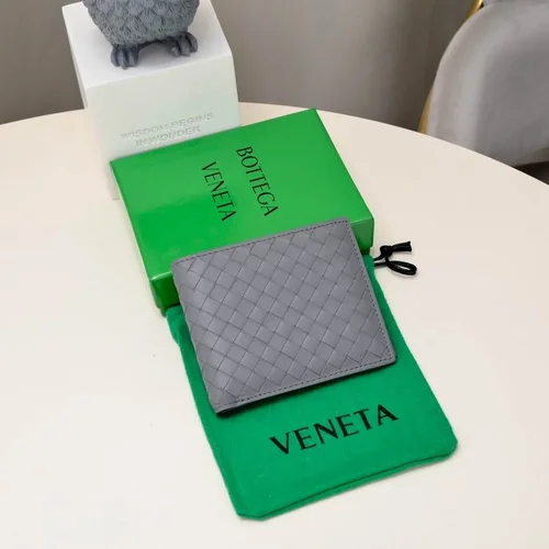 11 Bottega Veneta Women's Wallet Luxury Intrecciato Leather Designer