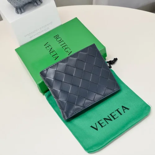 11 Bottega Veneta Women's Wallet Luxury Intrecciato Leather Designer