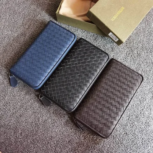 11 Bottega Veneta Women's Wallet Luxury Intrecciato Leather Designer
