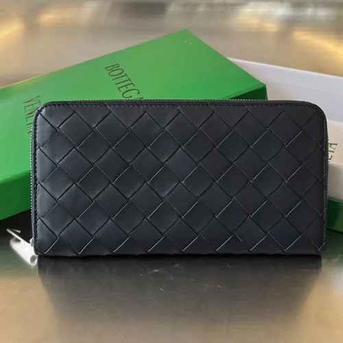 11 Bottega Veneta Women's Wallet Luxury Intrecciato Leather Designer