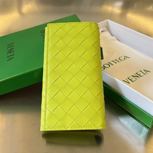 11 Bottega Veneta Women's Wallet Luxury Intrecciato Leather Designer