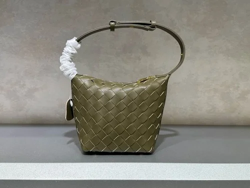 Bottega Veneta Lunch Box Bag Structured Women Luxury Designer