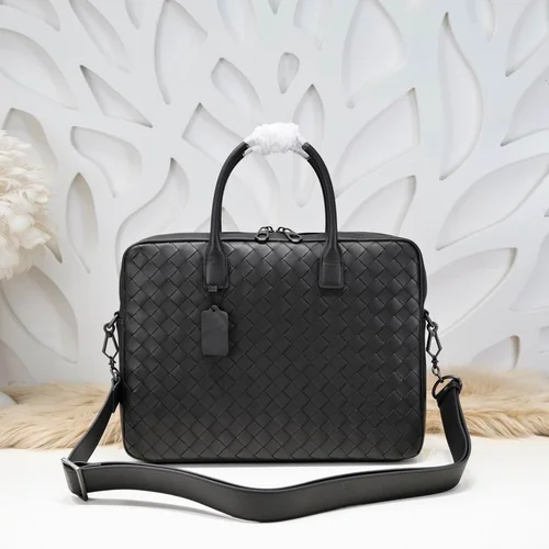 11 Bottega Veneta Men's Briefcase Luxury Leather Business Bag
