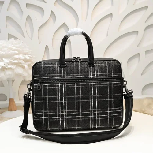 11 Bottega Veneta Men's Briefcase Luxury Leather Business Bag
