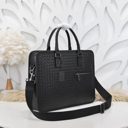 11 Bottega Veneta Men's Briefcase Luxury Leather Business Bag