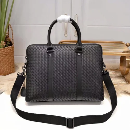 11 Bottega Veneta Men's Briefcase Luxury Leather Business Bag