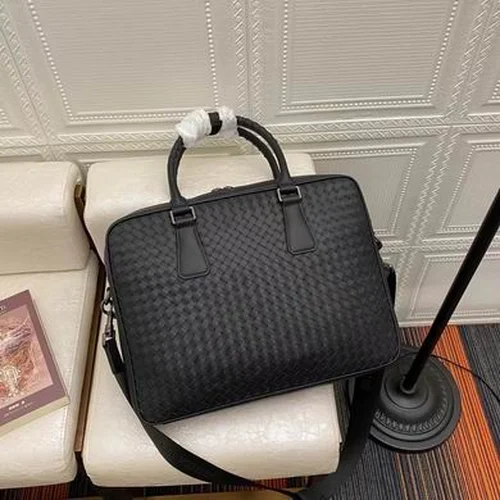 11 Bottega Veneta Men's Briefcase Luxury Leather Business Bag