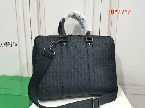 11 Bottega Veneta Men's Briefcase Luxury Leather Business Bag