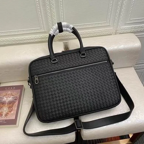 11 Bottega Veneta Men's Briefcase Luxury Leather Business Bag
