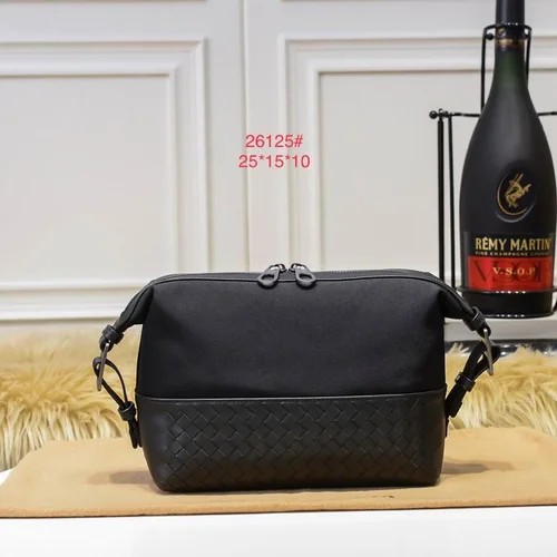 11 Bottega Veneta Men's Briefcase Luxury Leather Business Bag