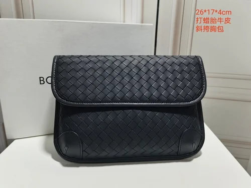 11 Bottega Veneta Men's Briefcase Luxury Leather Business Bag