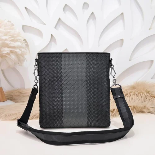 11 Bottega Veneta Men's Briefcase Luxury Leather Business Bag