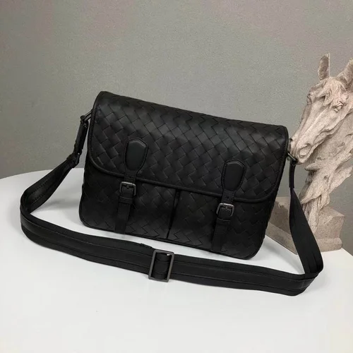 11 Bottega Veneta Men's Briefcase Luxury Leather Business Bag