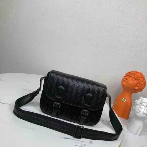 11 Bottega Veneta Men's Briefcase Luxury Leather Business Bag