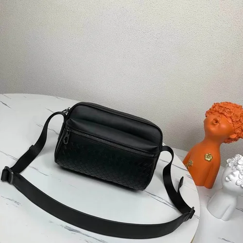 11 Bottega Veneta Men's Briefcase Luxury Leather Business Bag