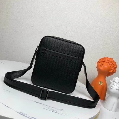 11 Bottega Veneta Men's Briefcase Luxury Leather Business Bag