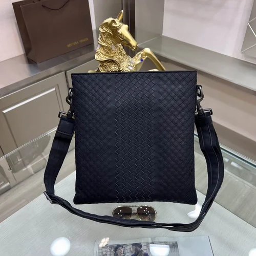 11 Bottega Veneta Men's Briefcase Luxury Leather Business Bag