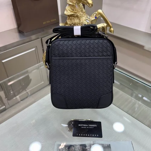 11 Bottega Veneta Men's Briefcase Luxury Leather Business Bag