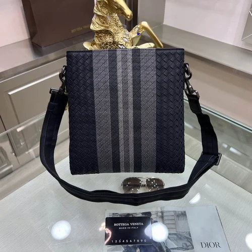 11 Bottega Veneta Men's Briefcase Luxury Leather Business Bag