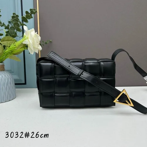 11 Bottega Veneta Men's Briefcase Luxury Leather Business Bag