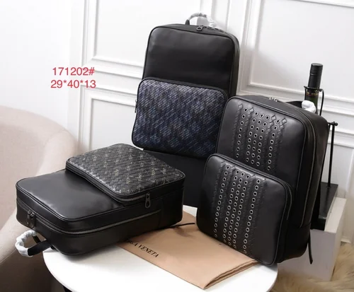 11 Bottega Veneta Men's Briefcase Luxury Leather Business Bag