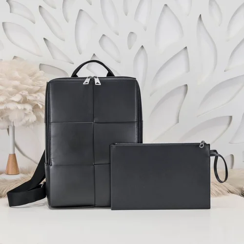 11 Bottega Veneta Men's Briefcase Luxury Leather Business Bag