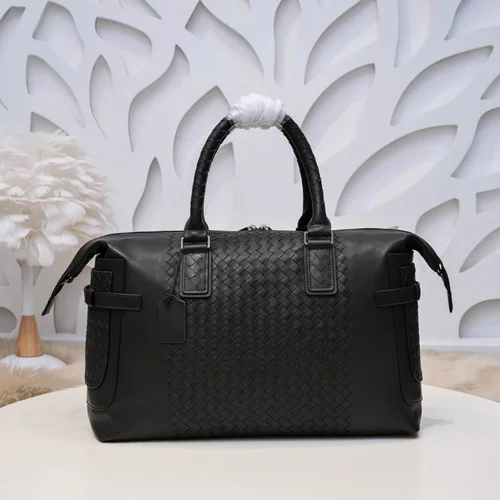 11 Bottega Veneta Men's Briefcase Luxury Leather Business Bag
