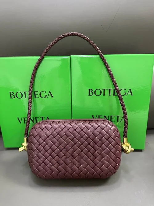 11 Bottega Veneta Men's Briefcase Luxury Leather Business Bag