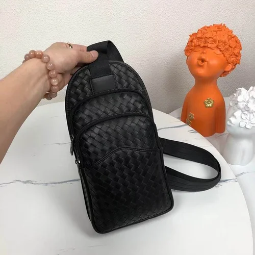 11 Bottega Veneta Men's Briefcase Luxury Leather Business Bag