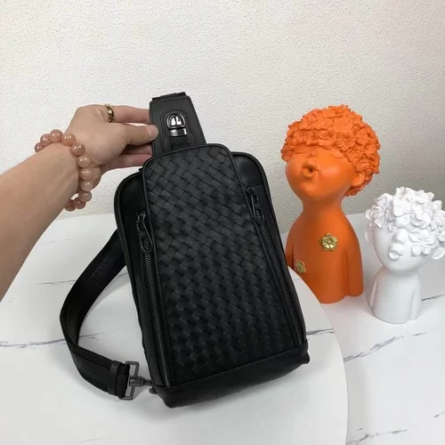 11 Bottega Veneta Men's Briefcase Luxury Leather Business Bag