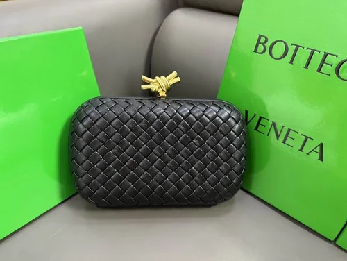 11 Bottega Veneta Men's Briefcase Luxury Leather Business Bag