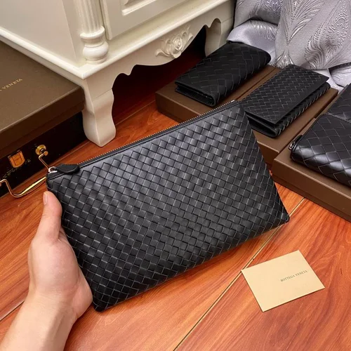 11 Bottega Veneta Men's Briefcase Luxury Leather Business Bag