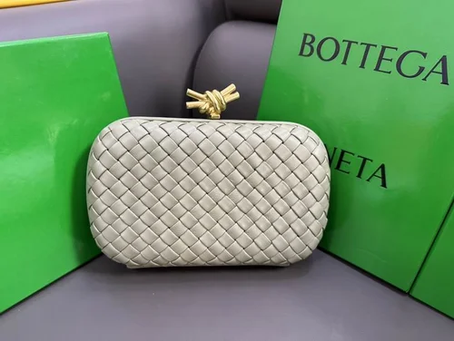 11 Bottega Veneta Men's Briefcase Luxury Leather Business Bag