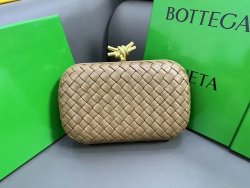 11 Bottega Veneta Men's Briefcase Luxury Leather Business Bag