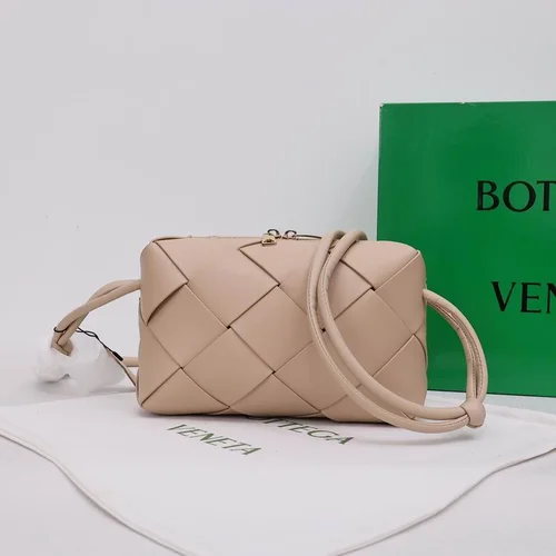 11 Bottega Veneta Cassette Crossbody Bag Intrecciato Leather Luxury