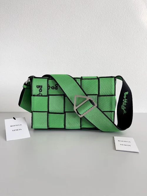 11 Bottega Veneta Cassette Crossbody Bag Intrecciato Leather Luxury