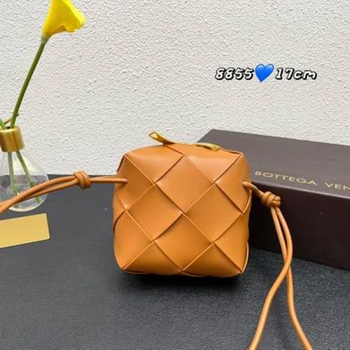 11 Bottega Veneta Cassette Crossbody Bag Intrecciato Leather Luxury