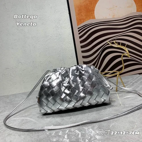 11 Bottega Veneta The Pouch Clutch Bag Women Luxury Intrecciato