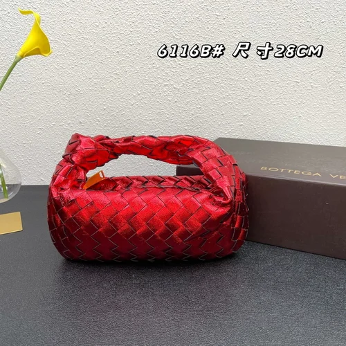 11 Bottega Veneta The Pouch Clutch Bag Women Luxury Intrecciato