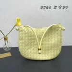 11 Bottega Veneta Turn Flap Shoulder Bag Women Luxury Leather