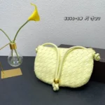 11 Bottega Veneta Turn Flap Shoulder Bag Women Luxury Leather