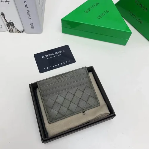 11 Bottega Veneta Women's Designer Handbags Luxury Intrecciato Leather