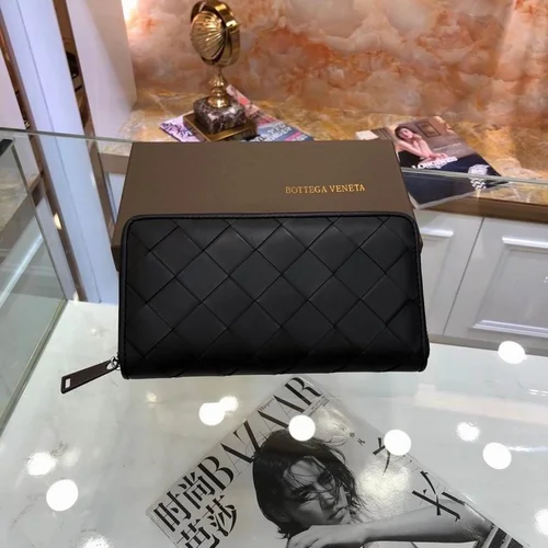 11 Bottega Veneta Women's Designer Handbags Luxury Intrecciato Leather