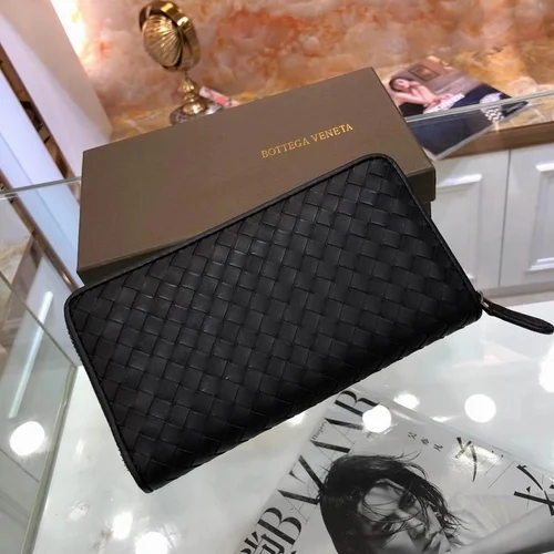 11 Bottega Veneta Women's Designer Handbags Luxury Intrecciato Leather