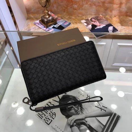 11 Bottega Veneta Women's Designer Handbags Luxury Intrecciato Leather