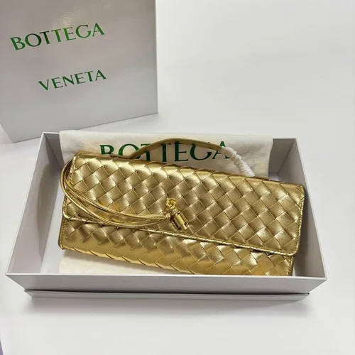11 Bottega Veneta Women's Designer Handbags Luxury Intrecciato Leather