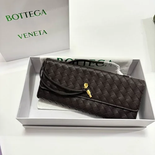 11 Bottega Veneta Women's Designer Handbags Luxury Intrecciato Leather