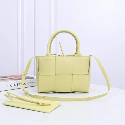 Bottega Veneta Arco Large Tote Bag Original Authentic Shopping