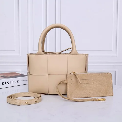 Bottega Veneta Arco Large Tote Bag Original Authentic Shopping