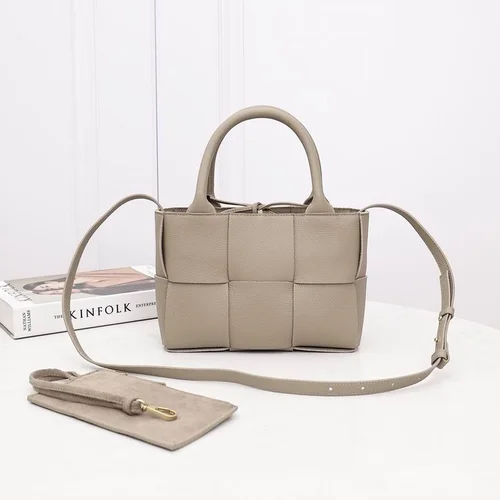 Bottega Veneta Arco Large Tote Bag Original Authentic Shopping